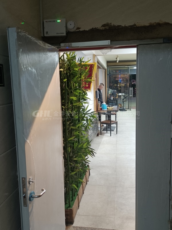 常開防火門電動閉門器獨立聯(lián)動系統(tǒng)·福建鑫旺角飯店